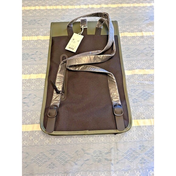 RAINS Waterproof Backpack Evergreen 12200 Black Straps New Tags 19x12x5 - Picture 3 of 11